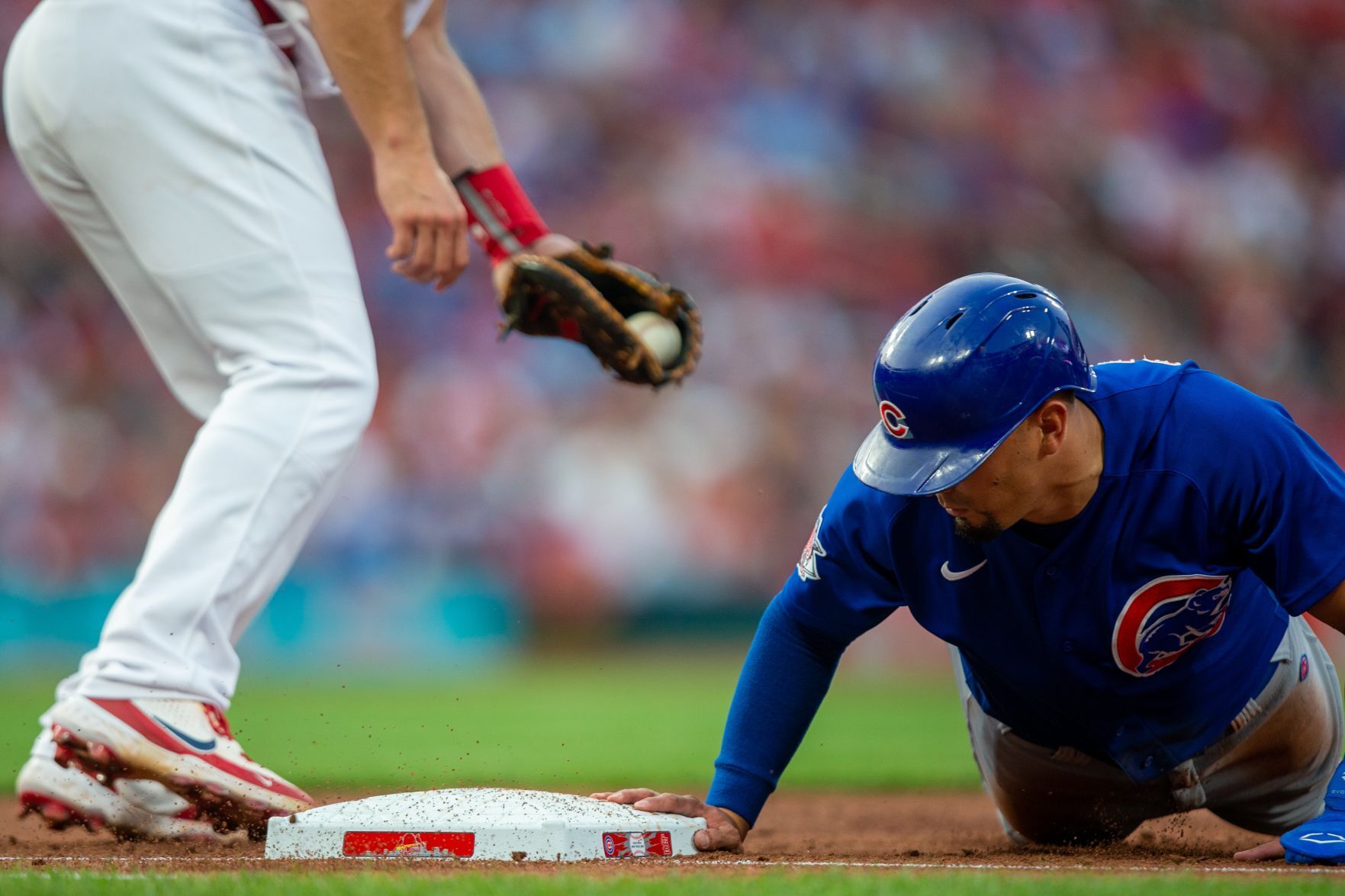 Cardinals begin home series against Cubs